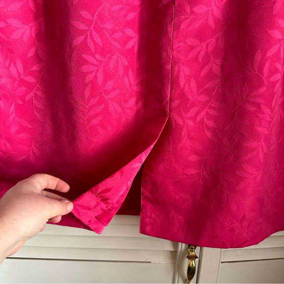 Size 16 - Le Suit - Pink - Picture 7 of 7